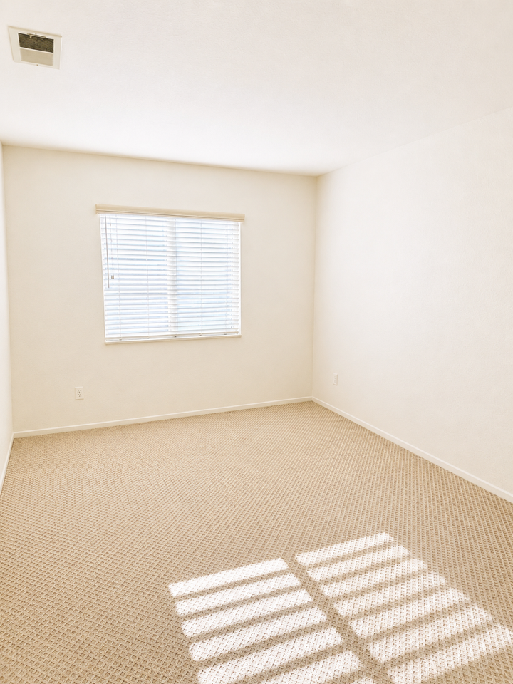 1444 Canvas Dr #1 - Photo 7 of 13