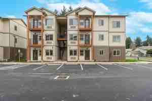 featured image of 300 Hoxton Ave