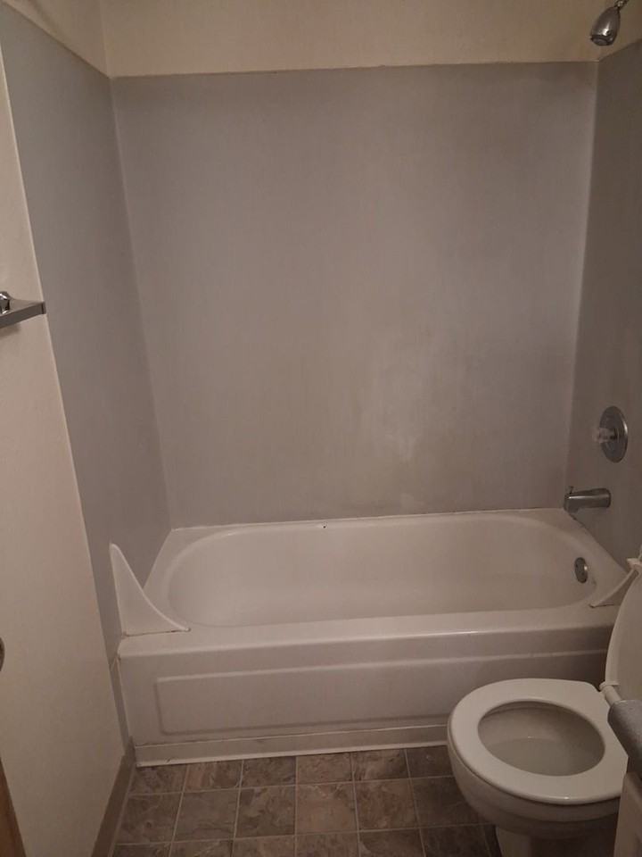 37th Street Apartments - Photo 7 of 8