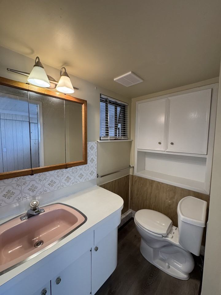 Elliott St & Waverley Ave - Photo 5 of 10