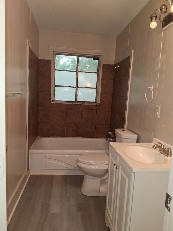 3122 Oak Forest Dr - Photo 6 of 10