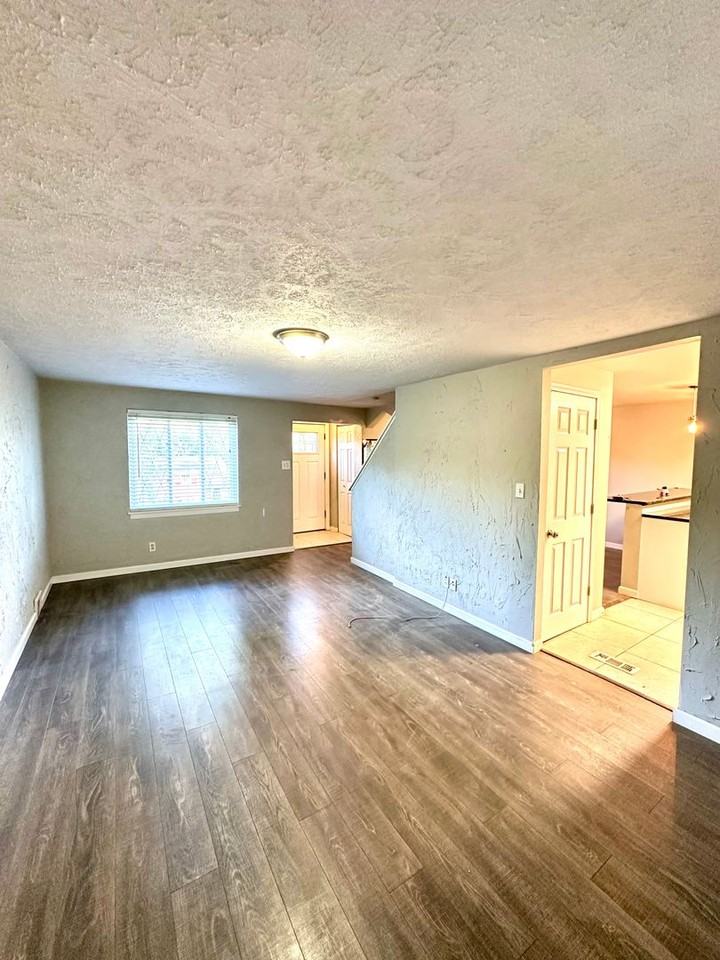 481 Filmore Rd - Photo 3 of 16