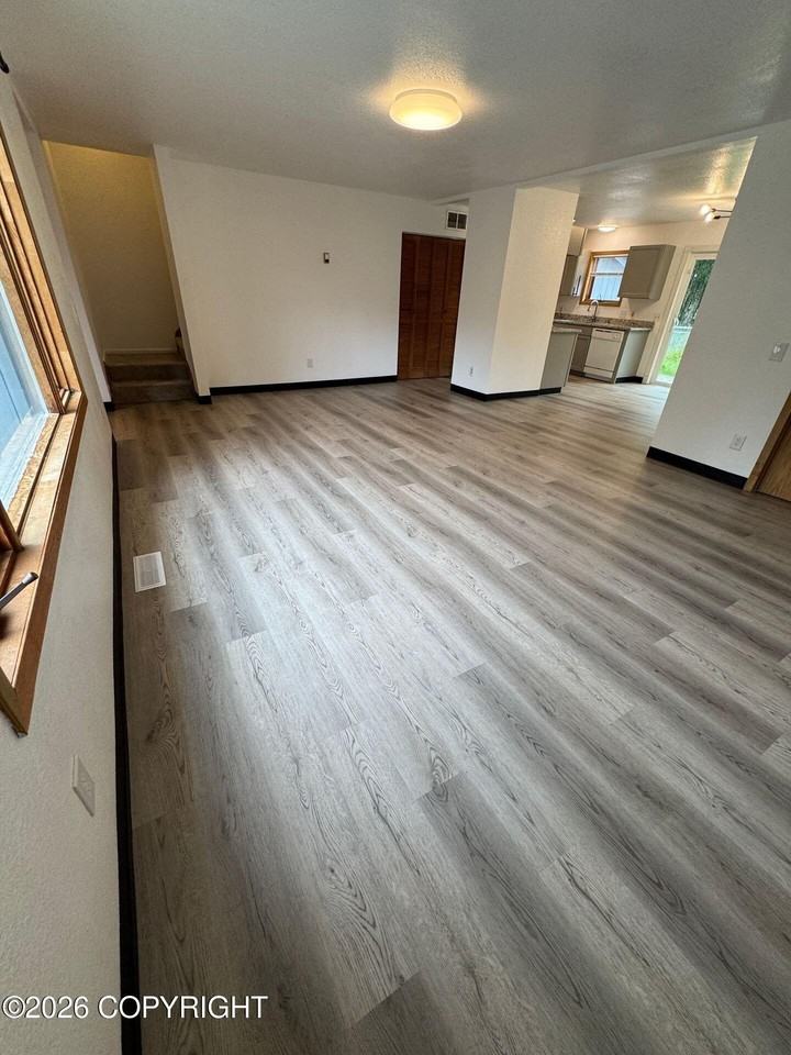 150 W Heritage Dr #2 - Photo 5 of 25