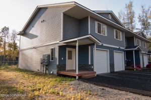 featured image of 4595 W Overby St #1