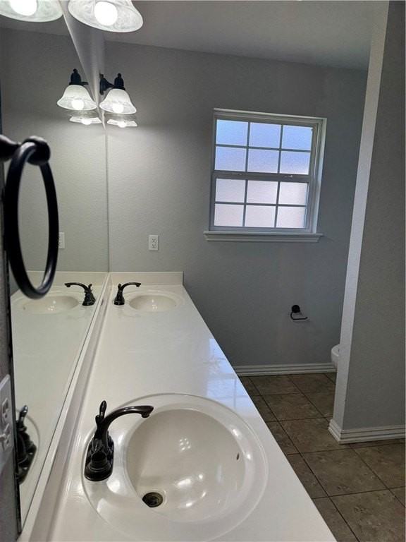 2402 Stonecrest Dr - Photo 7 of 7