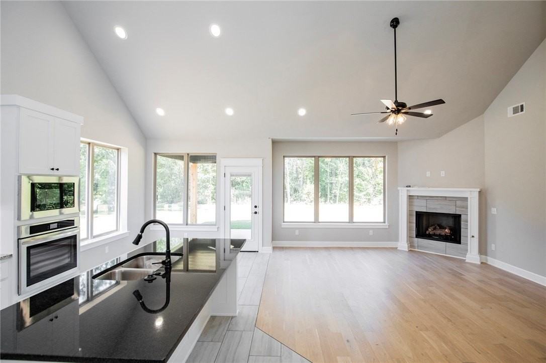 1 Nairn Ln - Photo 7 of 35