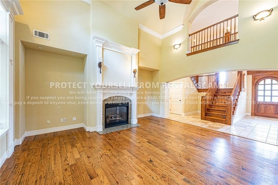 4003 Ne Cadbury Ave - Photo 6 of 41