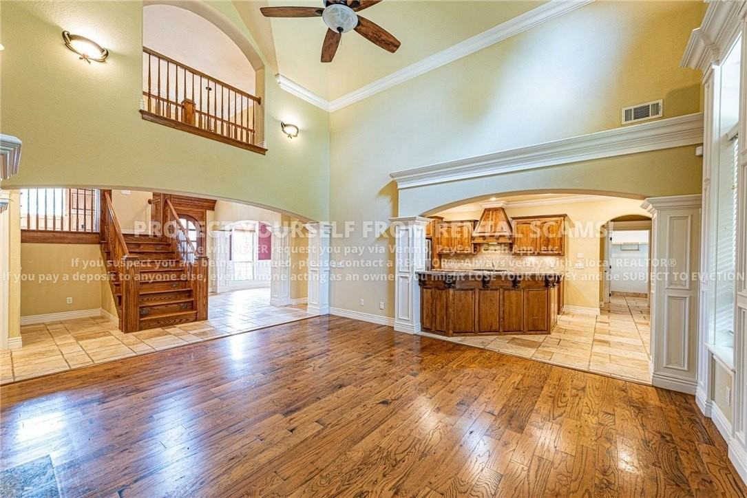 4003 Ne Cadbury Ave - Photo 7 of 41