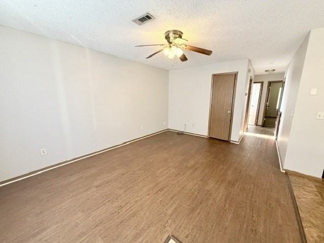 2415 W Mary Dr - Photo 2 of 13