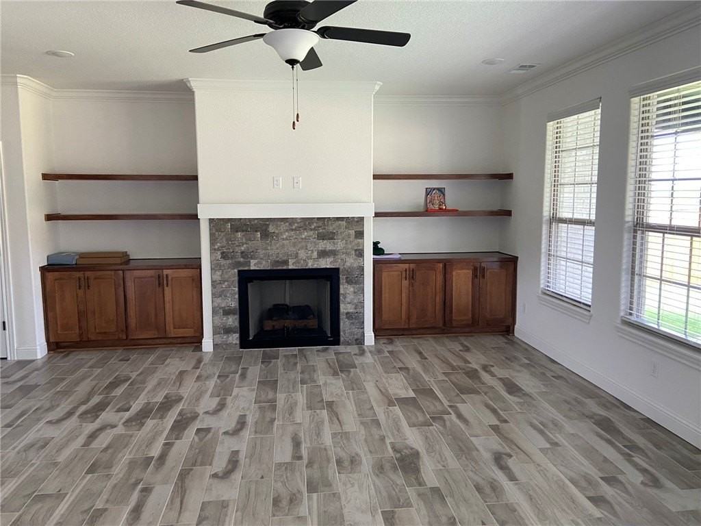 720 Skylar St - Photo 3 of 12