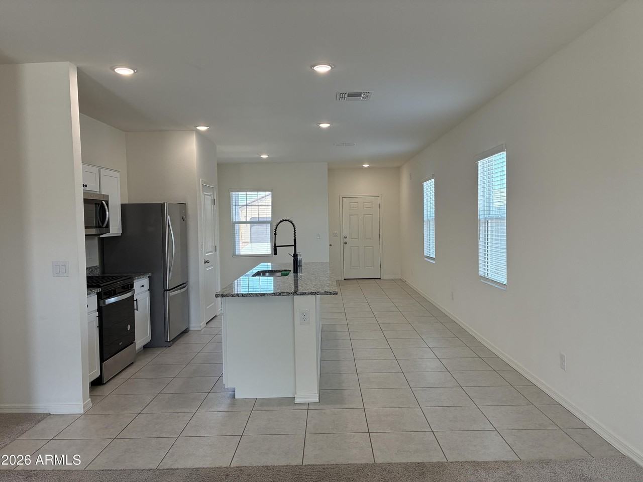 20109 W Palo Verde Dr - Photo 5 of 35
