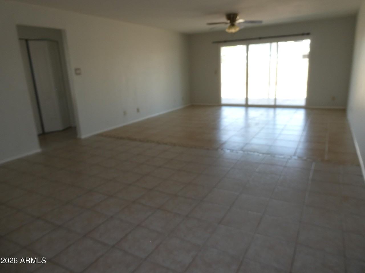 2146 W Utopia Rd - Photo 3 of 16
