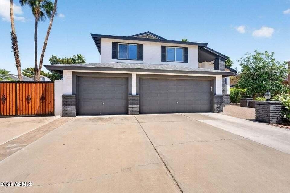 15823 N 58th Pl - Photo 2 of 50