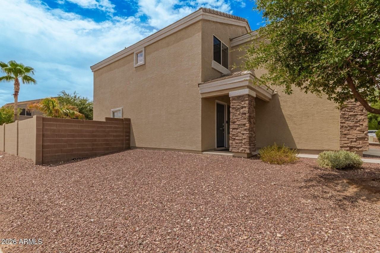11719 W Dos Rios Dr - Photo 5 of 12
