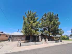 7508 E Cambridge Ave - Photo 1 of 1