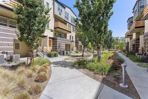featured image of 2071 Mahuron Cir