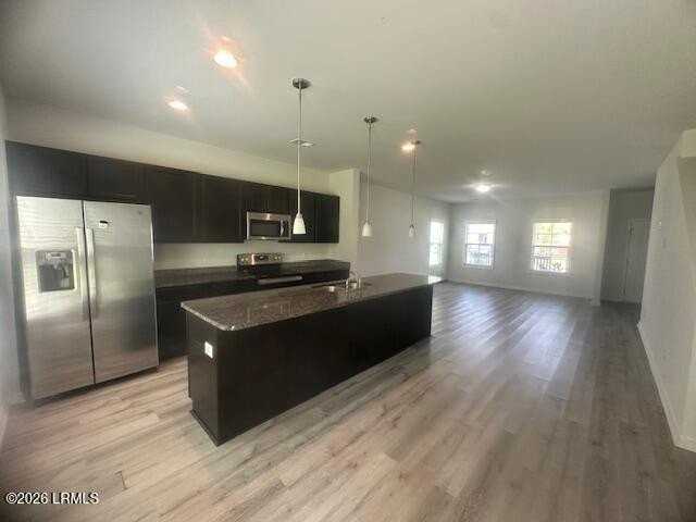 162 Great Bend Dr - Photo 3 of 34