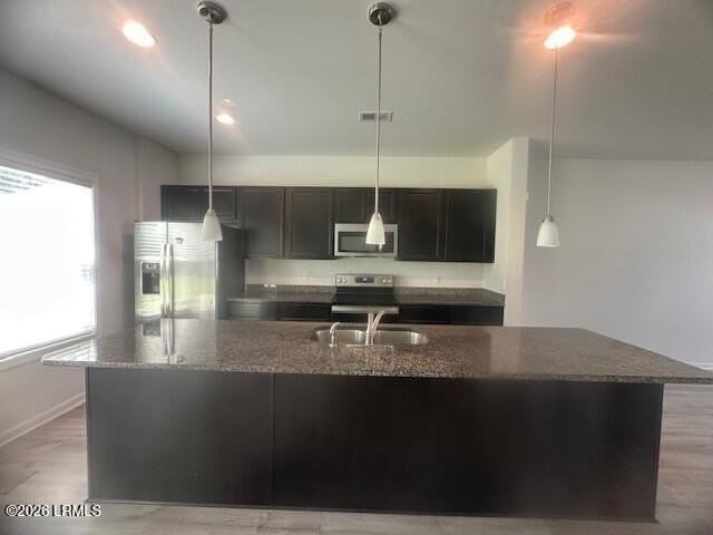 162 Great Bend Dr - Photo 5 of 34