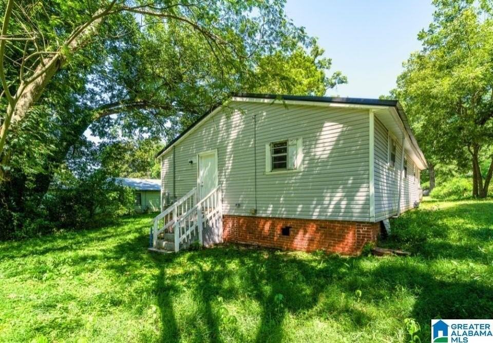 509 Arnold Cir - Photo 2 of 15