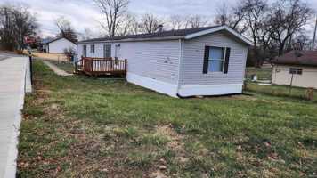 featured image of 911 N Oolitic Dr