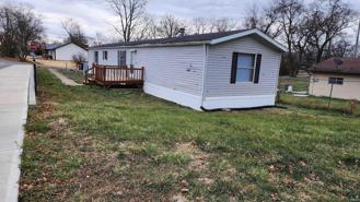 911 N Oolitic Dr - Photo 1 of 1