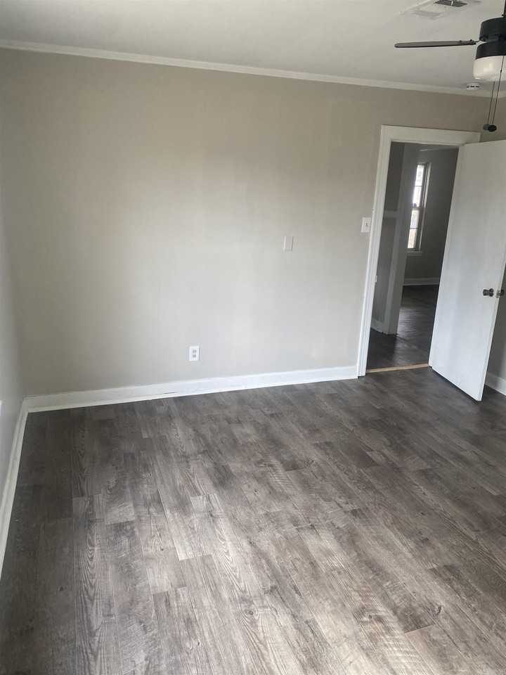 304 W 27th Ave - Photo 3 of 14
