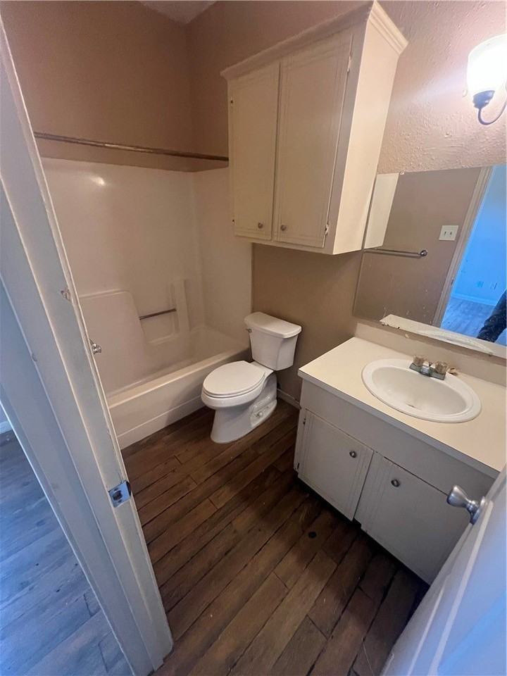 6109 Camway Dr - Photo 6 of 9