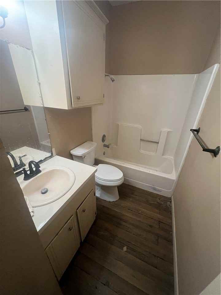 6109 Camway Dr - Photo 7 of 8