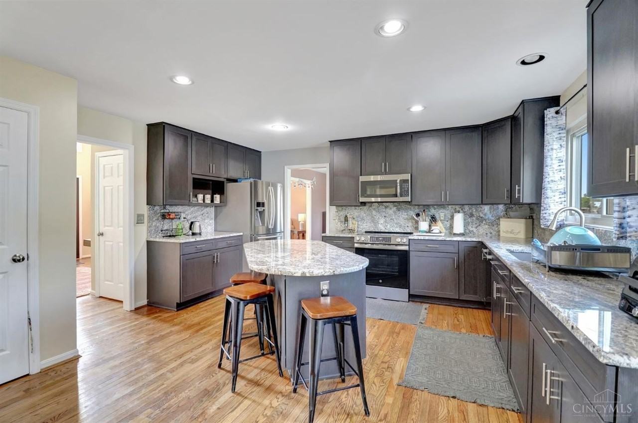 7952 Kennesaw Dr - Photo 4 of 26