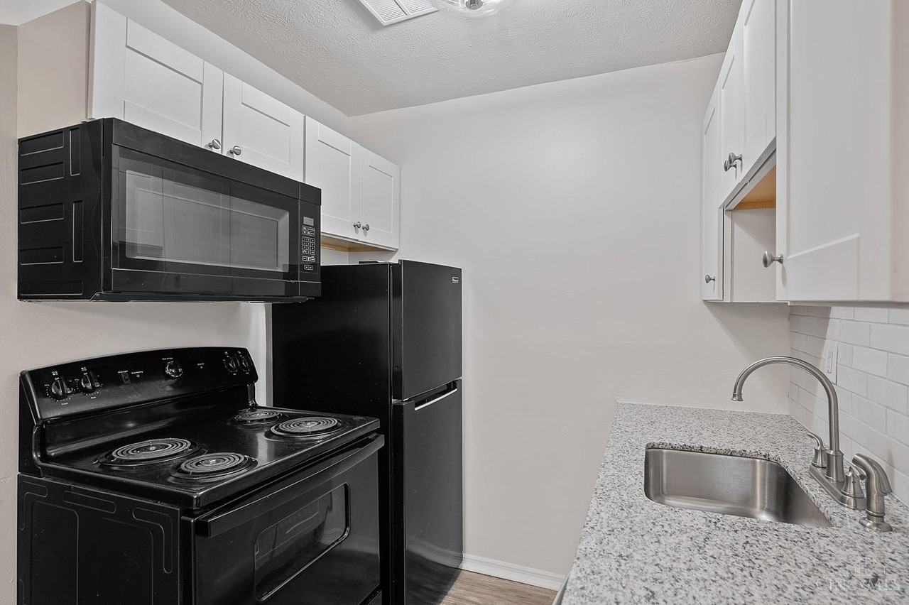 2635 Stanton Ave #4 - Photo 6 of 12