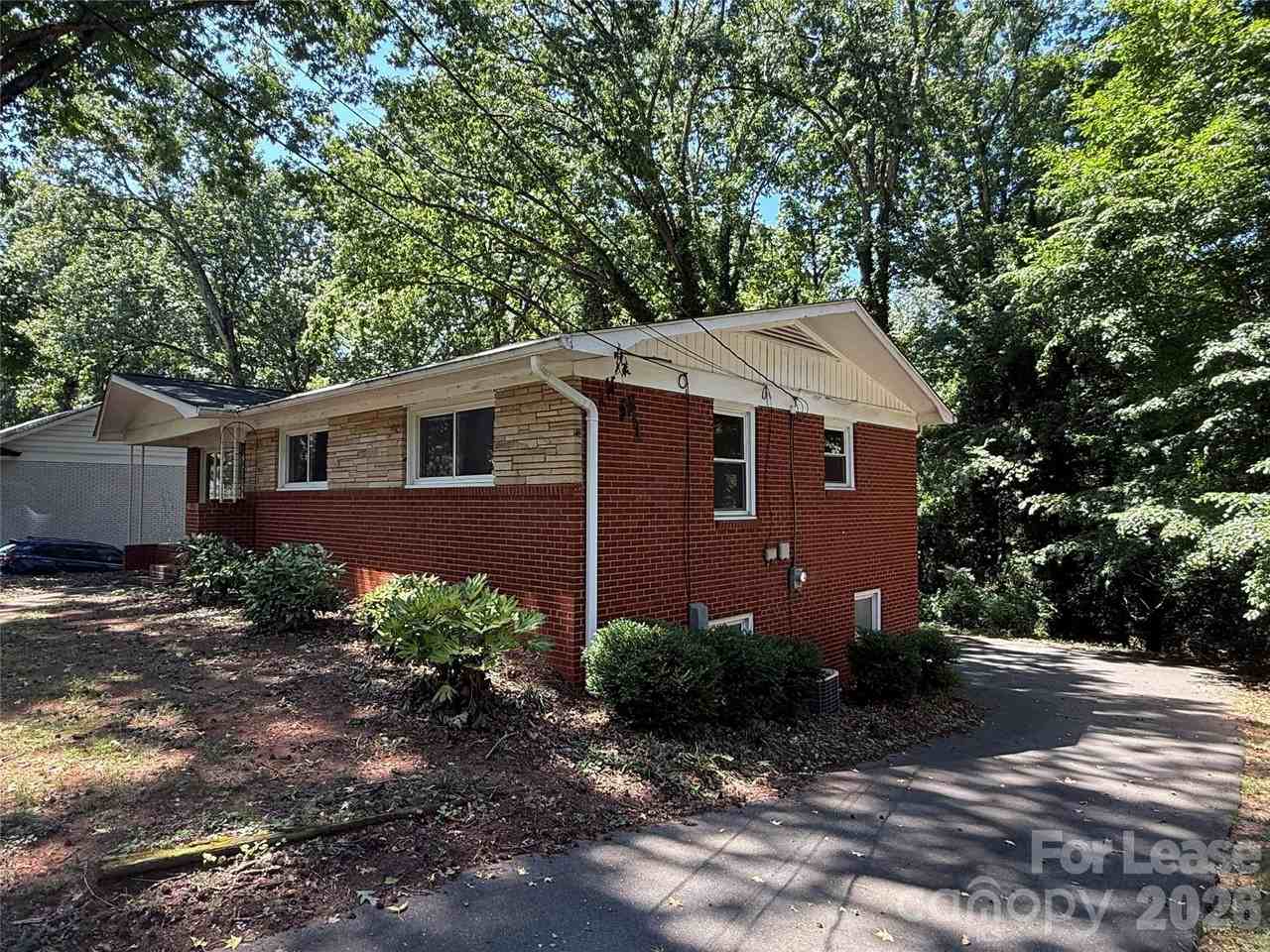 6228 Candlewood Dr - Photo 3 of 4