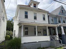 featured image of 1915 16th St