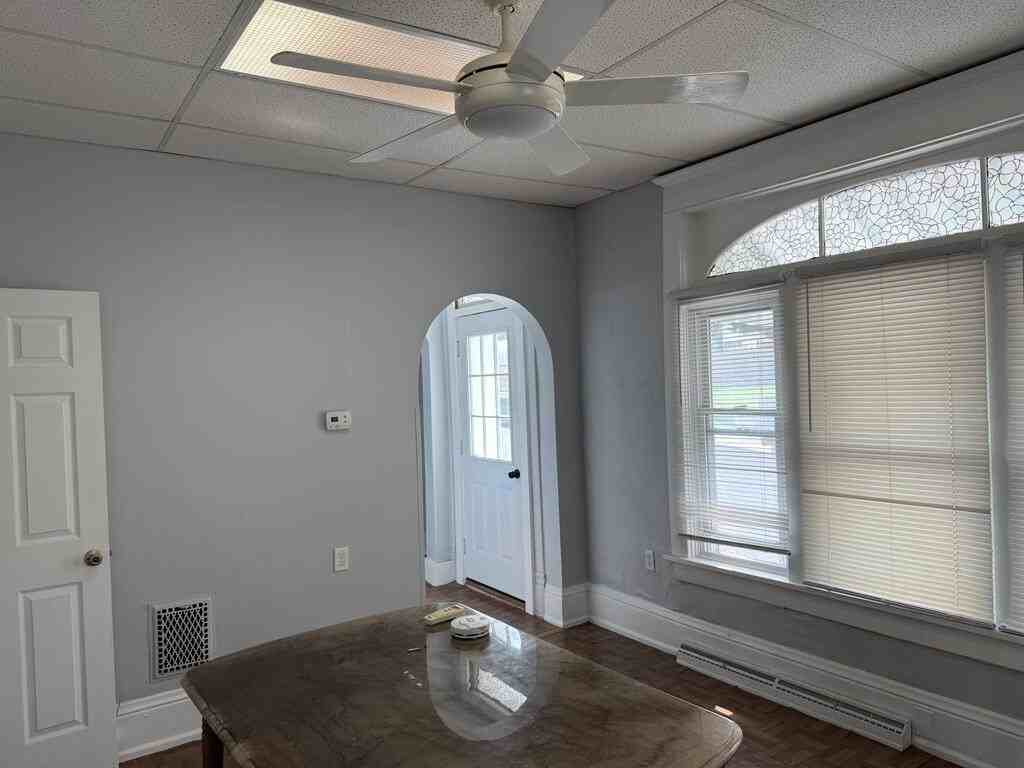 308 4th St - Photo 5 of 26