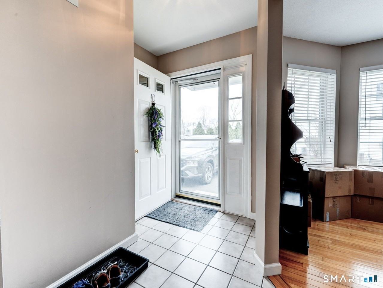 47 Tunxis St #12 - Photo 4 of 37