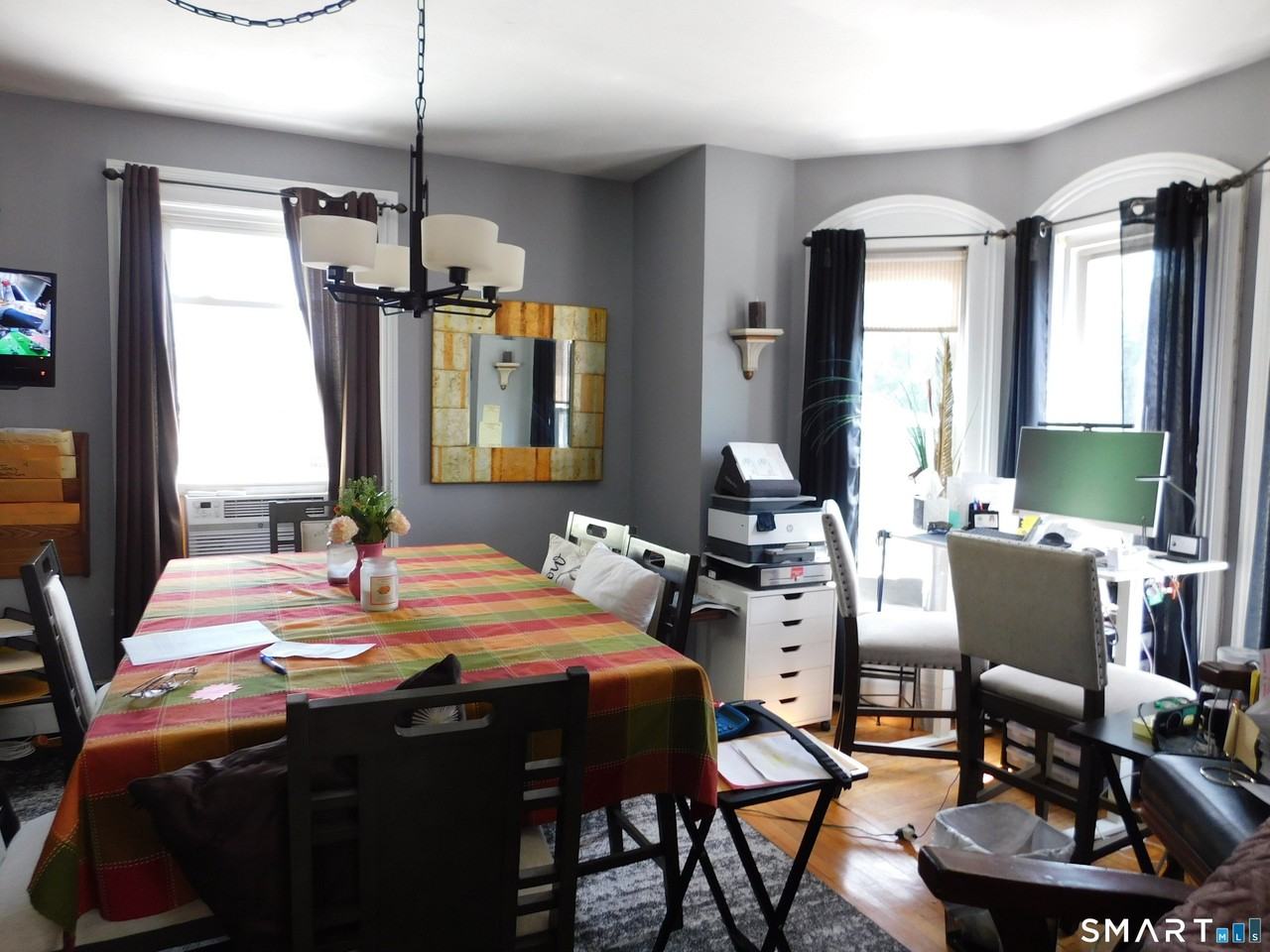 451 Circular Ave #2 - Photo 4 of 16
