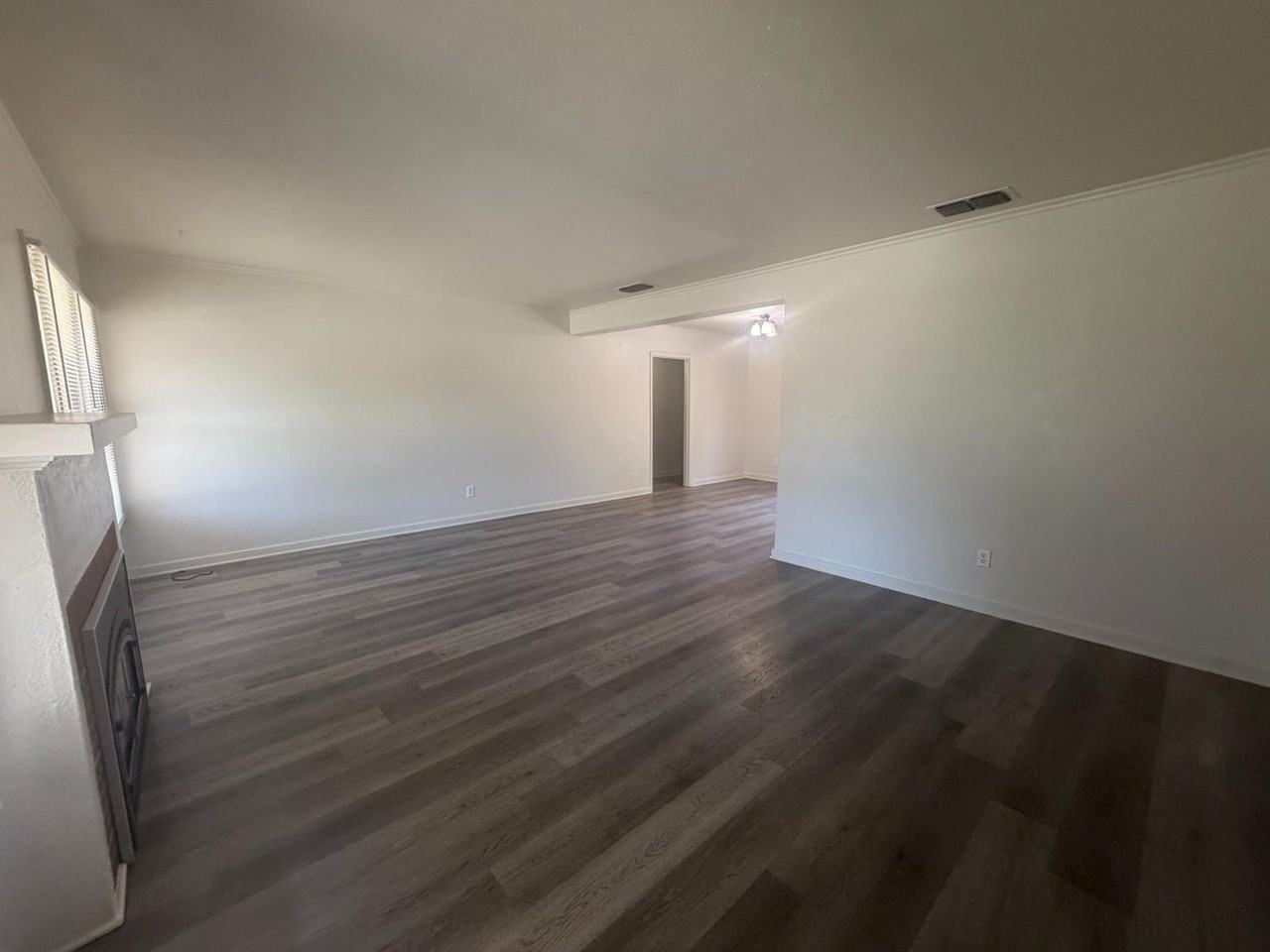 73 E Fedora Ave - Photo 3 of 16