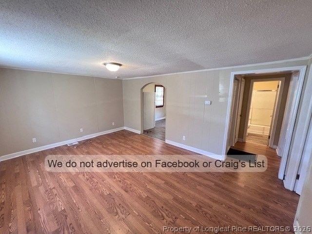 2817 Pine Springs Dr - Photo 2 of 11