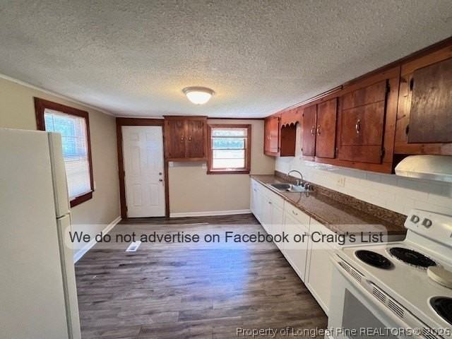 2817 Pine Springs Dr - Photo 3 of 11
