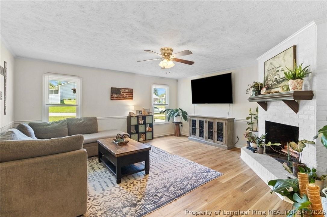 6755 Brookshire St - Photo 6 of 37