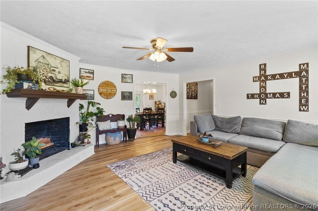 6755 Brookshire St - Photo 7 of 37