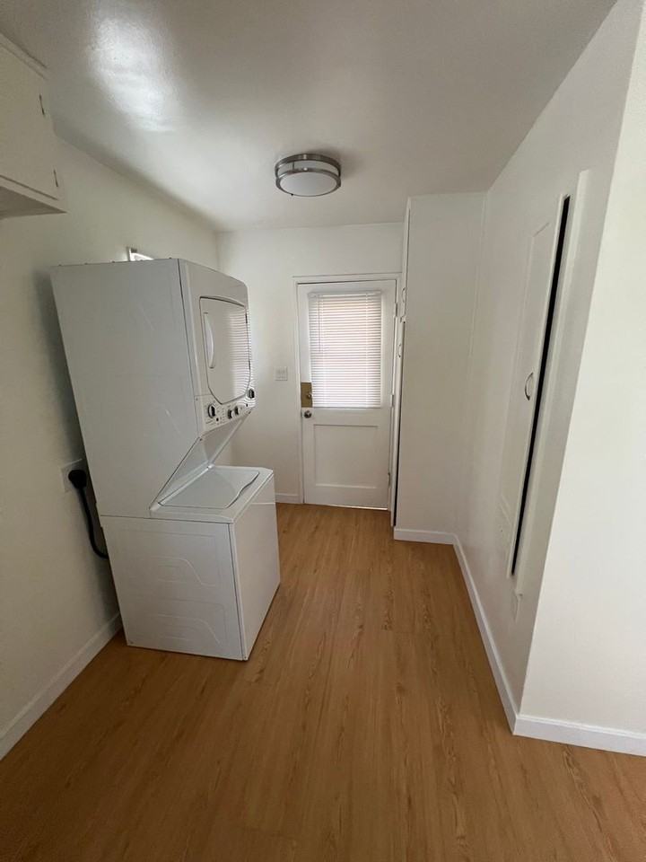 25877 Chula Vista St - Photo 5 of 23