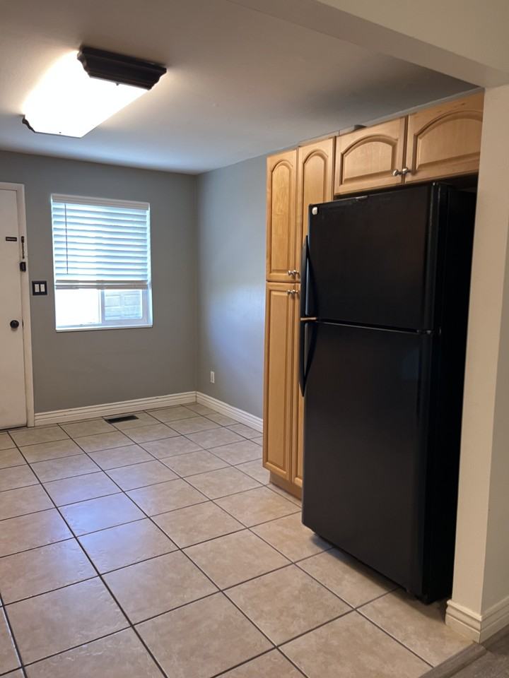 587/589 East 55 North - 589 #589 - Photo 6 of 16