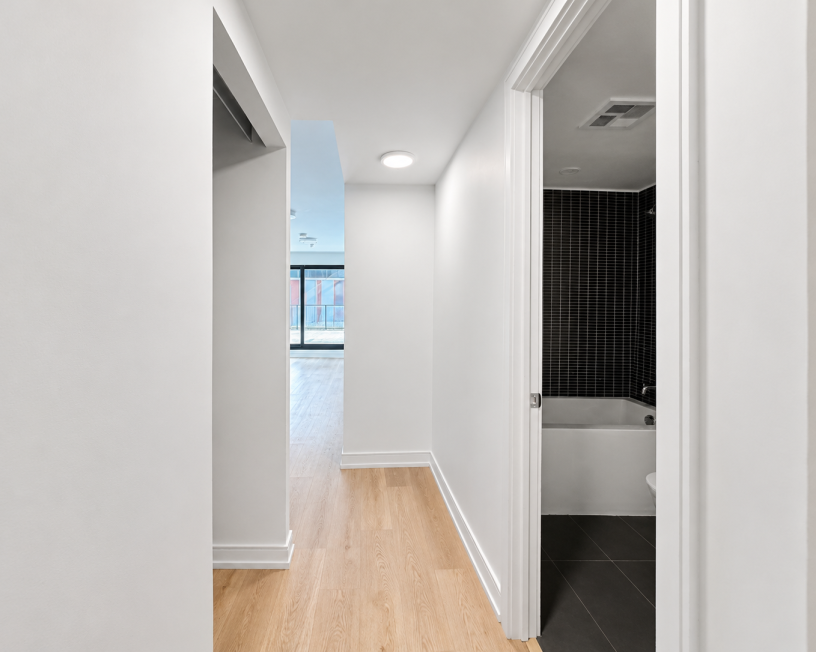 1 Jarvis St - Photo 5 of 10