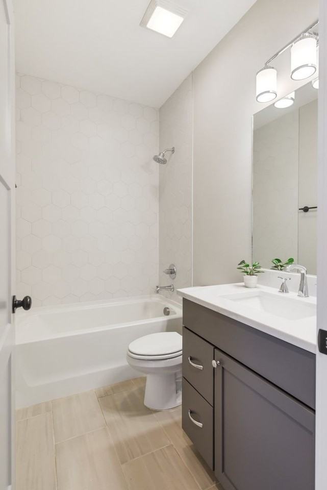 618 Croley Dr - Photo 5 of 49