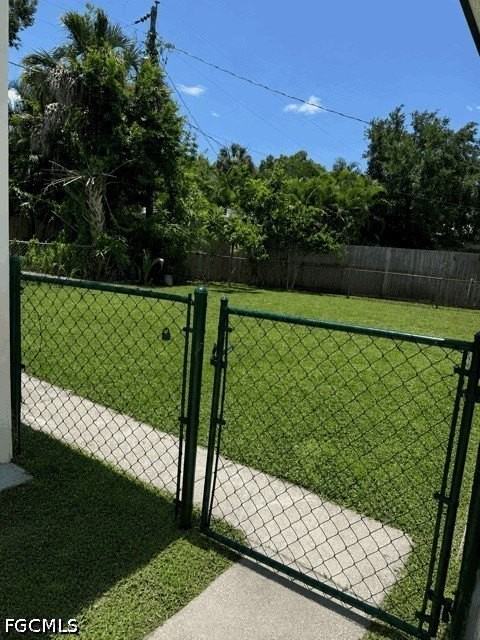 3516 E Riverside Dr - Photo 3 of 7