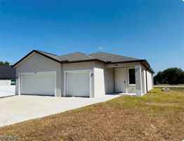 featured image of 8059 Sherwood Cir