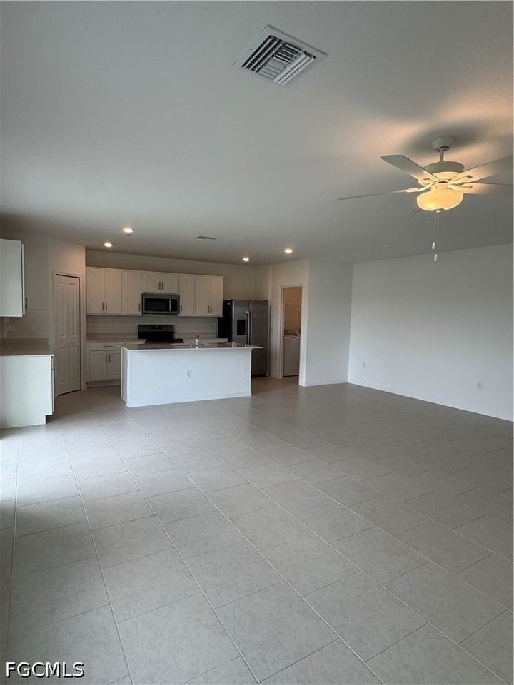 16042 Palos Verdes St - Photo 3 of 24
