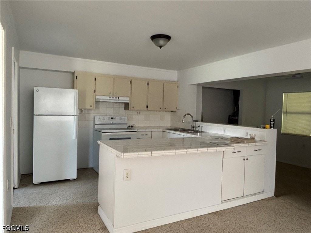 4048 Edgewood Ave - Photo 3 of 5