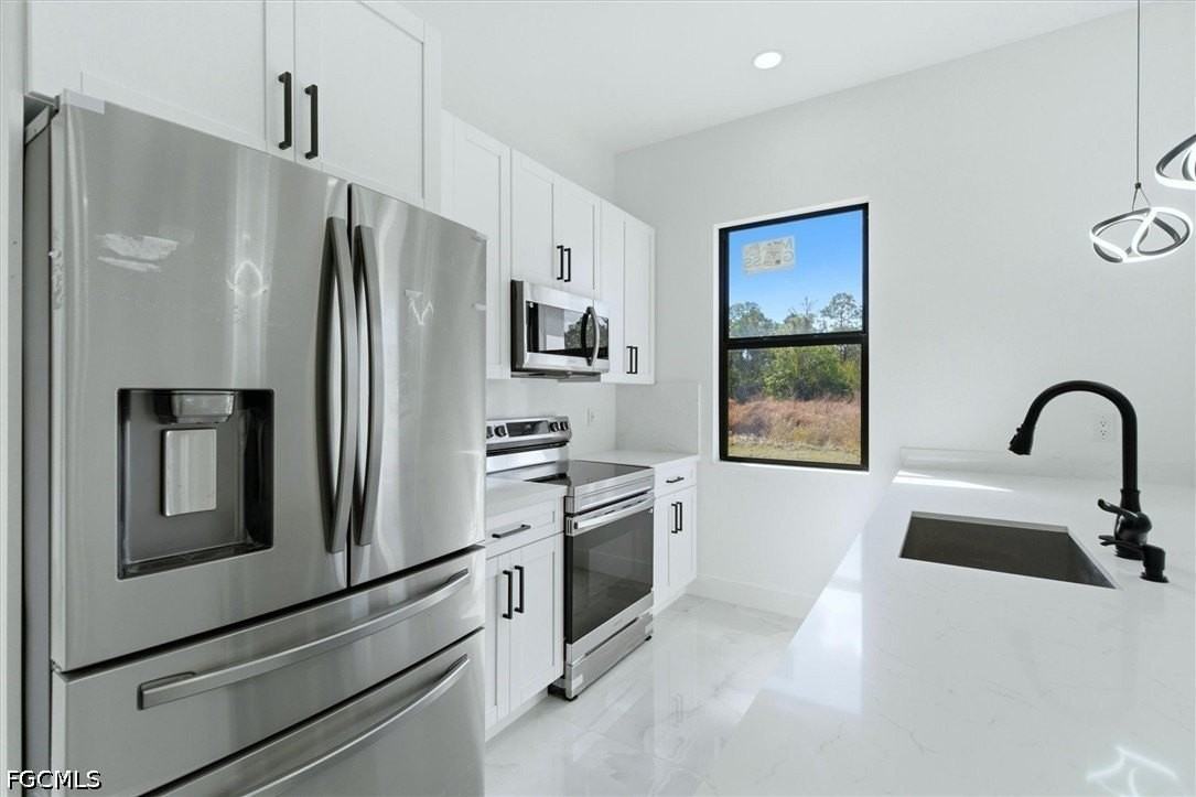 2913 24th St W - Photo 6 of 34
