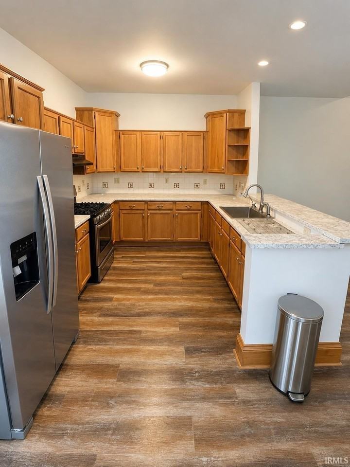 1215 W Jefferson Blvd #1 - Photo 5 of 10